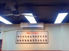 -明姨仔潮汕美食·碳炉猪脚·汕尾牛腩饭·起片鸡煲(起义路店)