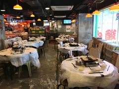 大堂-鲜入围煮花胶鸡海鲜火锅