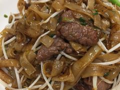 干炒牛河-粤·向群饭店(龙津东路总店)