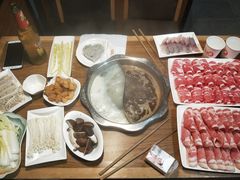 -傣妹火锅(南京东路一店)