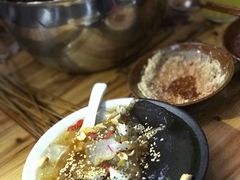 -四小区火锅·巷子里的重庆火锅(花照壁店)