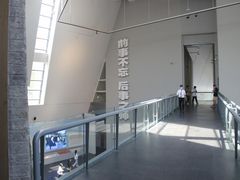 -侵华日军南京大屠杀遇难同胞纪念馆-停车场