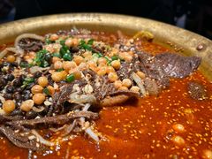 -张翻越·川渝冒菜·武汉黑鸭煲(城北万象城店)