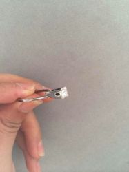 -威德钻石-克拉钻大本营(南京东路店)