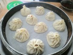 -清真老铁家灌汤包