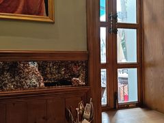 -秘密旅行Bonjour(黑金冠 江南西店)
