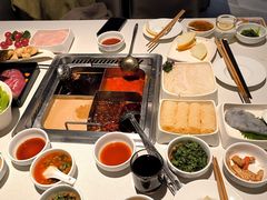-海底捞火锅(长宁路龙之梦店)