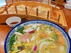-香麒园·过桥米线·南湖雅宴