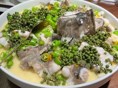 青青椒麻龙胆鱼-CHIC1699远洋私厨