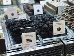 零售区-VENCHI 闻绮(北京国贸商城店)