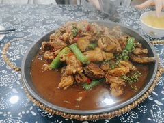 -八两八金·莱芜特色炒鸡(市南漳浦路店)