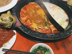 -袁老四老火锅(盘龙城店)