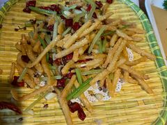 -黄泥岗·地道湖北菜(奥特莱斯店)