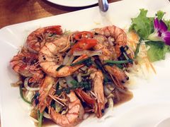 -两兄弟Song Pee Nong(2号店)