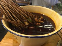 -拈签一笑黄牛肉辣卤串串
