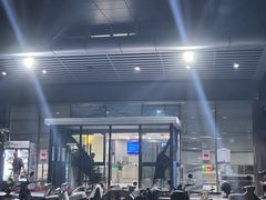 -包玉刚游泳场(黄龙恒励大厦店)