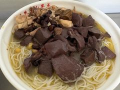 -文山荷鲜居(翠湖店)