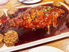 -苹果树下艺术餐厅(宋庄店)