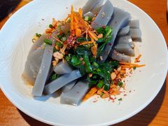 -菌自由丨野生菌火锅特色庭院餐厅(丽江古城店)