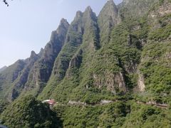 -十渡东湖港风景区