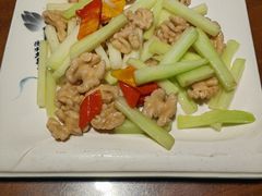 芥兰炒桃仁-老兰家传统烧烤炒菜泡馍(小南门店)
