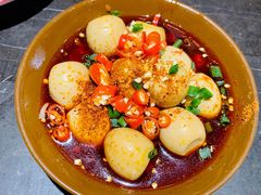 -巴四老城区炭火蛙锅(张江店)