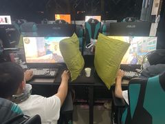 -绿树电竞(五路店)