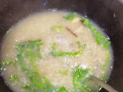 -海大大蒸汽海鲜餐厅·粤菜·特色小炒(欢乐颂店)