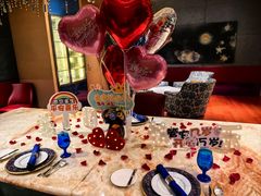 -AZUR聚(香格里拉饭店)