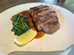 -植物园哈利亚餐厅