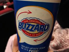 橘橙巧克力暴风雪-DQ·蛋糕·冰淇淋(通州万达店)