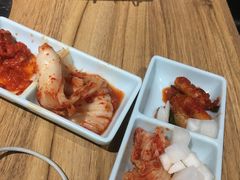 -烤路里·韩国品质自助烤肉(石路天虹4号店)