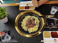 -牛鲜盛齐齐哈尔烤肉(曹路店)