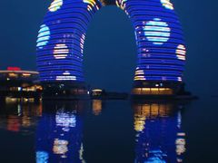 -湖州太湖旅游度假区-月亮广场