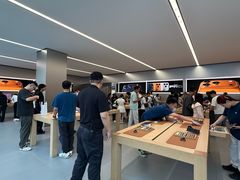 -Apple零售店(中街大悦城店)