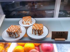 -禾康家蛋糕店