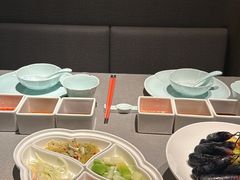 -左庭右院鲜牛肉火锅黑金店(陆家嘴中心店)