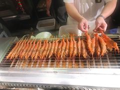 -四海一家自助餐(益田假日广场店)