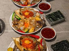 -草家酱蟹炭火烤肉店(珲春南路一店)