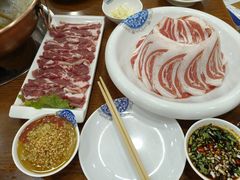 -楼外楼大刀肉传统火锅居(博学路店)