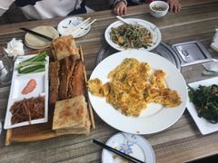 -闻道食府烙饼卷带鱼(原车耳营店原大觉寺店)