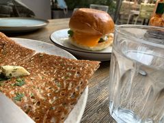 牛油果鸡蛋三明治-RAC BAR(安福路店)