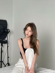 -东秀护肤造型