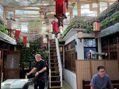 -丽江庭院·云南野生菌·海鲜火锅(鼓楼四合院店)