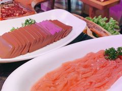 -热火朝天鲜切牛肉火锅(南强街巷店)