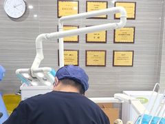 -上海仁爱医院口腔科 · 种植