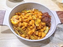 -内蒙焖面大盆骨餐馆(山大路店)