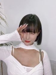 -AYO SALON