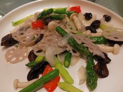 -上海小南国(仲盛世界商城店)