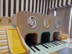 -奈尔宝·儿童乐园·亲子餐厅(鄞州万达店)